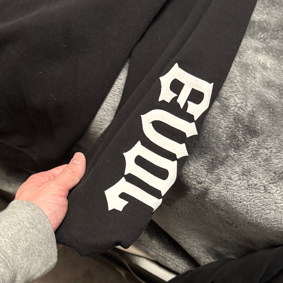 Rezz Rave sweater - Picture 3 of 3